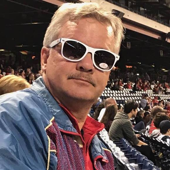 Meet your Posher, Dennis - Picture 1 of 1